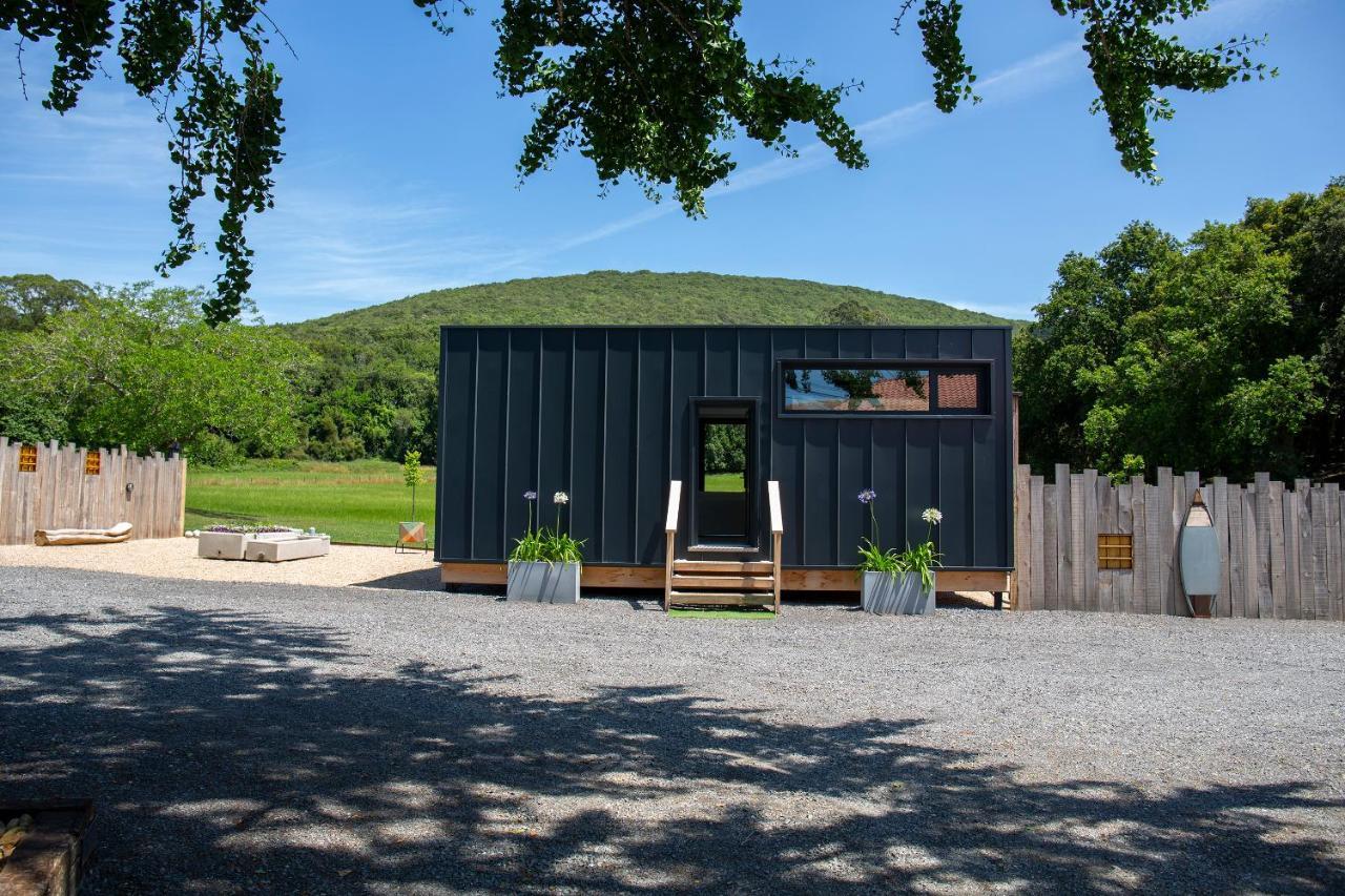 Vibe Luxury Cabins 아르누에로 외부 사진