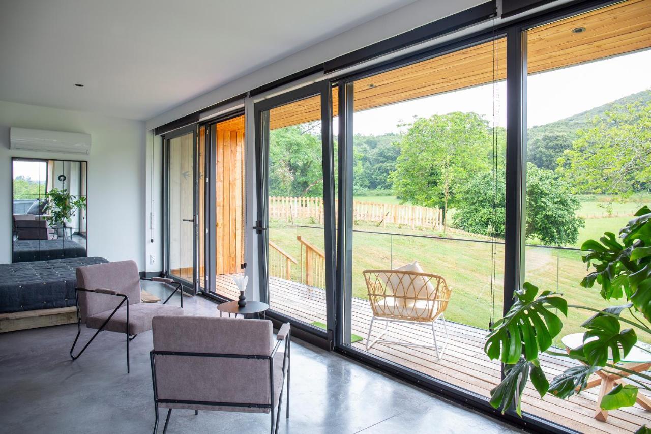 Vibe Luxury Cabins 아르누에로 외부 사진